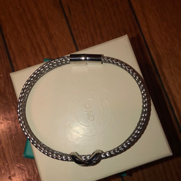 GM stainless steel bracelet from qvc - Picture 2 of 5